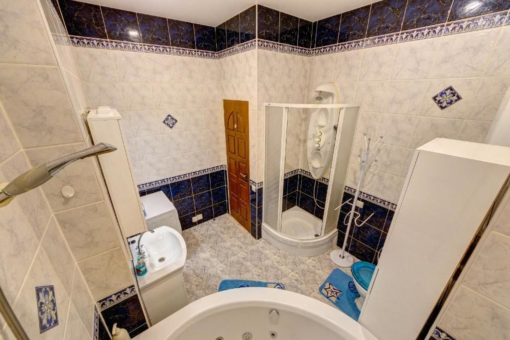 Апартаменты Аpartamenty na Gonchara 67 Киев-40